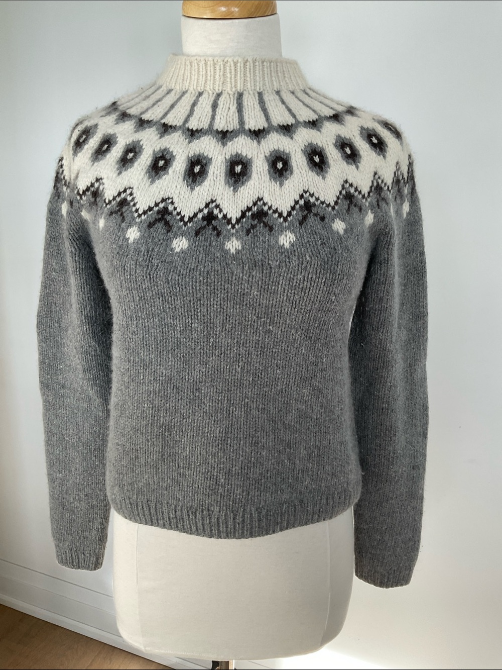 Women's Lauren by RL Fair Isle Hand Knit Wool Angora Blend Sweater / Size Small